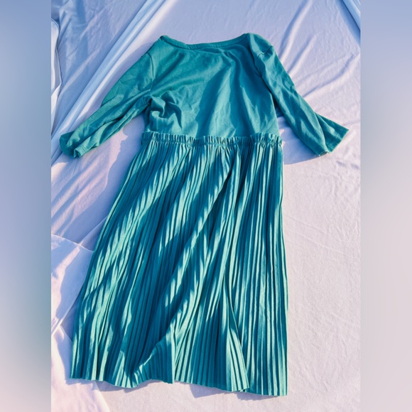 Teal 3/4 sleeve dress - Picture 4 of 6